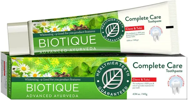 Biotique Clove & Tulsi Complete Care Toothpaste
