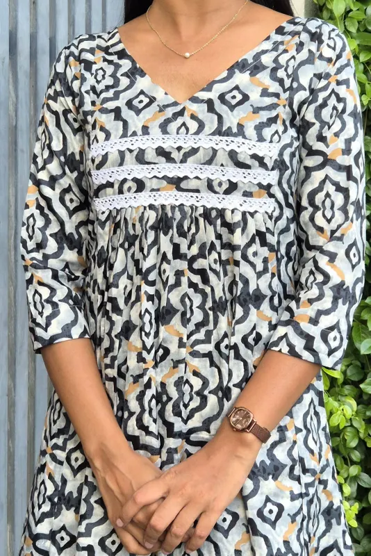 nuurikha.com NR0174 - Co-Ord Set with Lace & Pocket (Teal) L - image 3