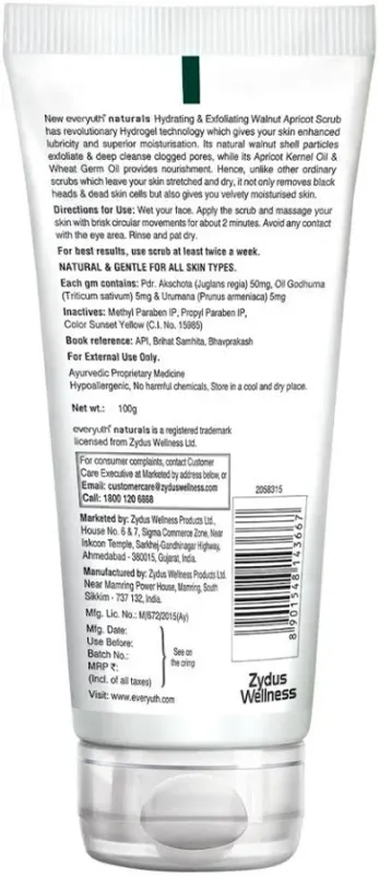 Everyuth Naturals Hydrating Exfoliating Walnut Apricot Scrub